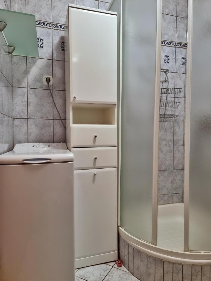 Apartment Cesarica Omiš Dış mekan fotoğraf